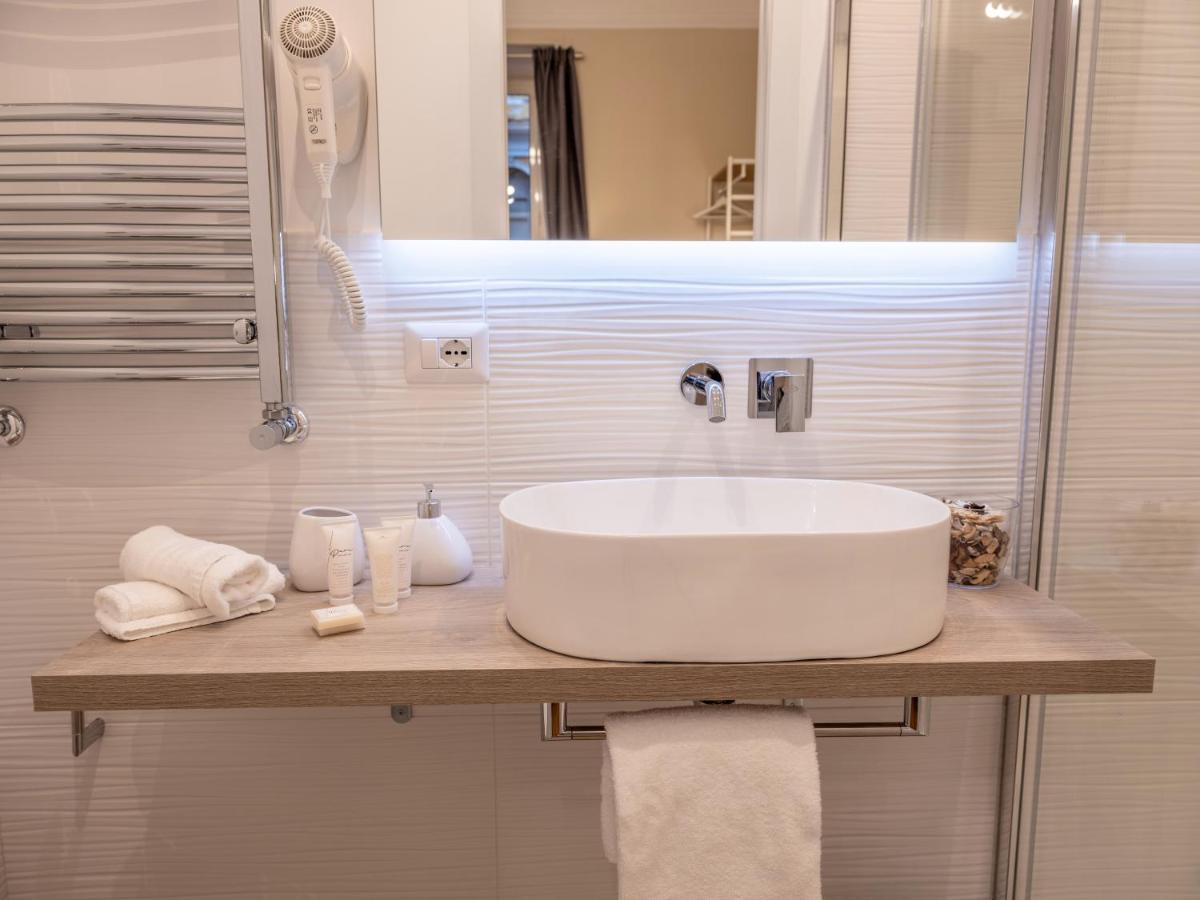 Vatican Palace Suites By Premium Suites Collection ローマ エクステリア 写真
