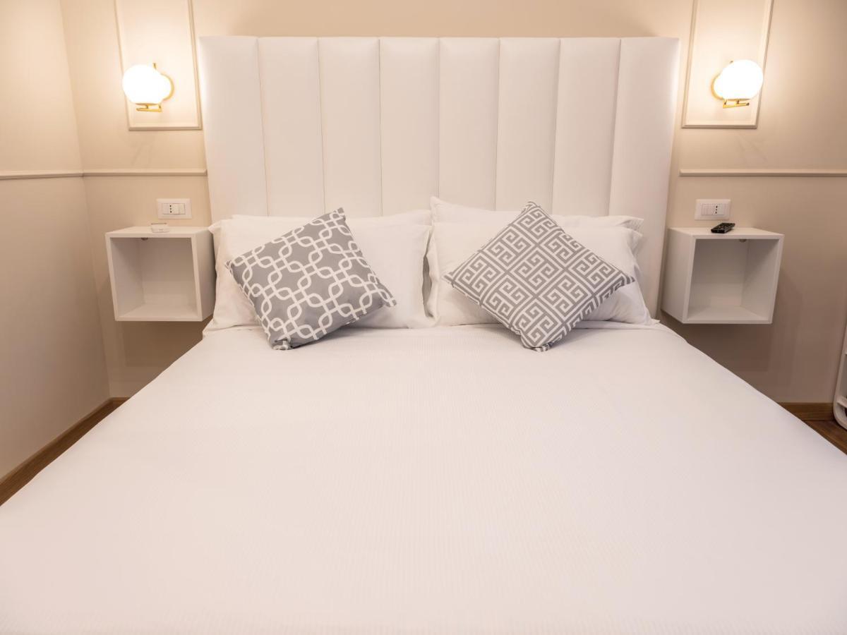 Vatican Palace Suites By Premium Suites Collection ローマ エクステリア 写真